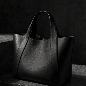 Onyx Leather Tote